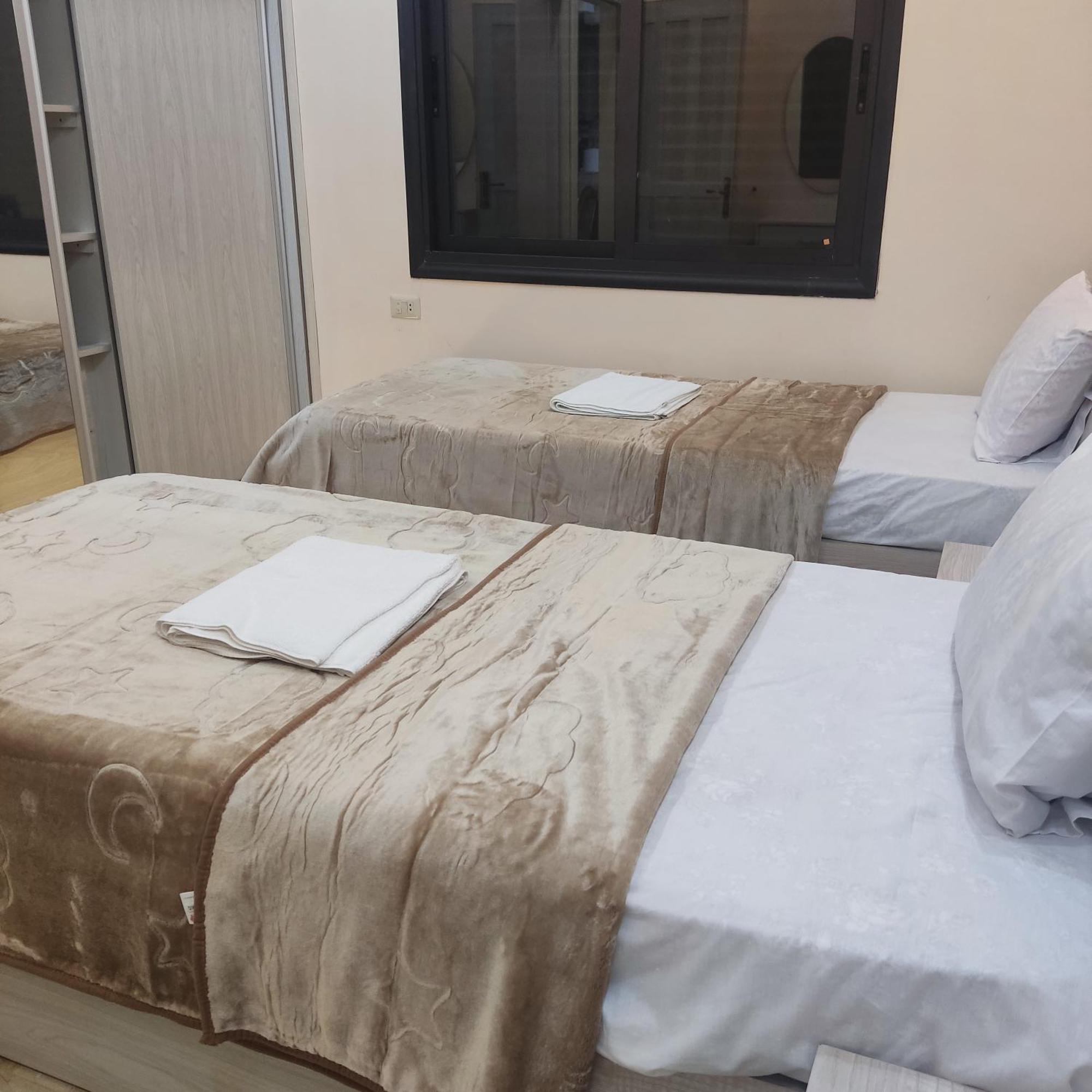Lotus Housing For Furnished Apartments Jarash Eksteriør billede