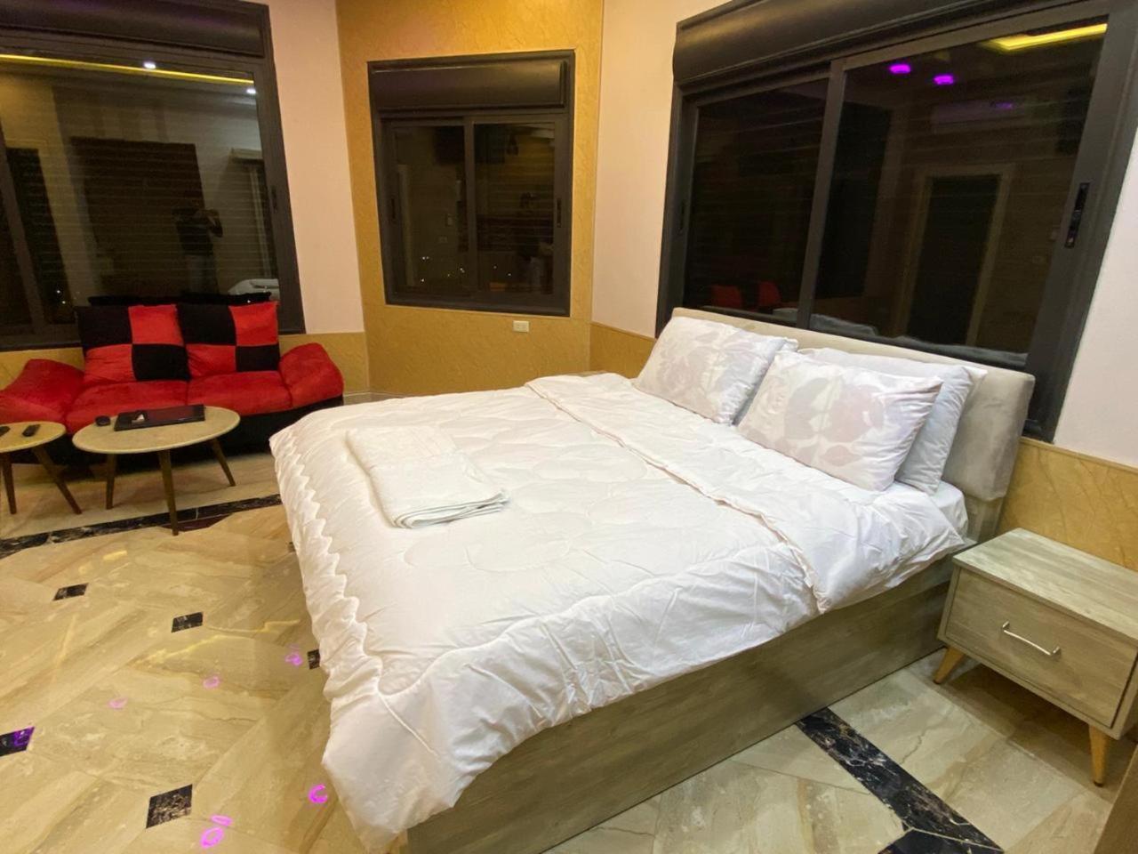Lotus Housing For Furnished Apartments Jarash Værelse billede